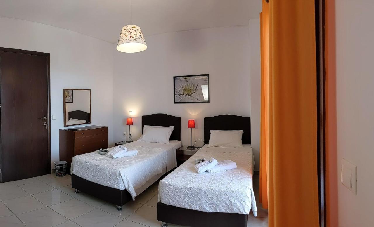 Maestralia Apartment Skyros Exterior photo